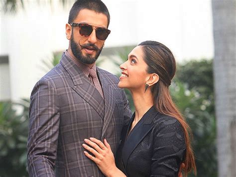 Ranveer, Deepika's latest pic is all things love, seen yet?