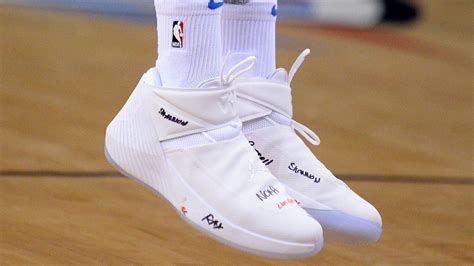 NBA sneakers of the night: Russell Westbrook debuts new PE and more ...