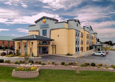 COMFORT INN & SUITES SPRINGFIELD I-44 - Updated 2024 Prices & Hotel Reviews (MO)