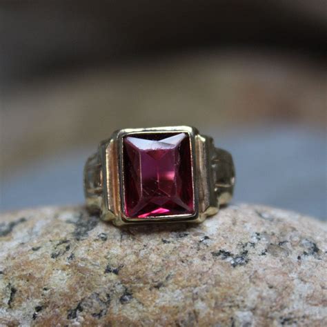 1930's Vintage 10k Solid Gold Red Stone Ring 2.9 Grams Size 7 Gold Mens ...