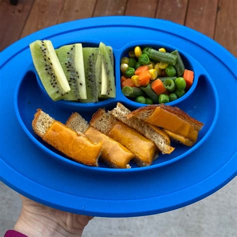 Easy Toddler Lunch Ideas For 1-year-olds - Pinecones & Pacifiers