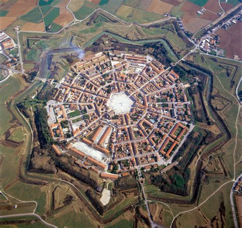 Palmanova, Italy : r/CityPorn