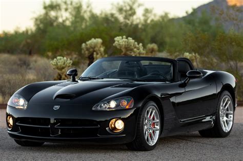 No Reserve: 17k-Mile 2004 Dodge Viper SRT-10 Roadster for sale on BaT Auctions - sold for ...