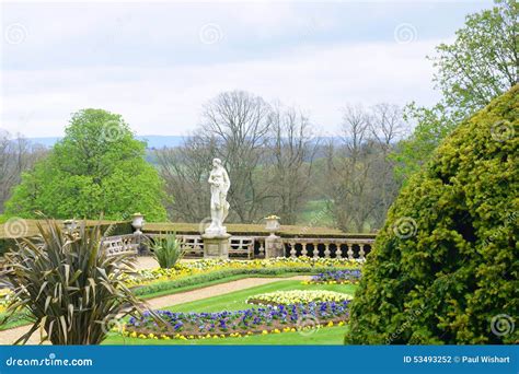 Stately home gardens stock photo. Image of statue, gardens - 53493252