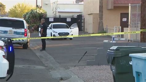 Suspect sought after man shot, killed in Phoenix | FOX 10 Phoenix