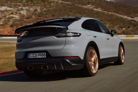 Porsche Cayenne Wallpapers (40+ images inside)