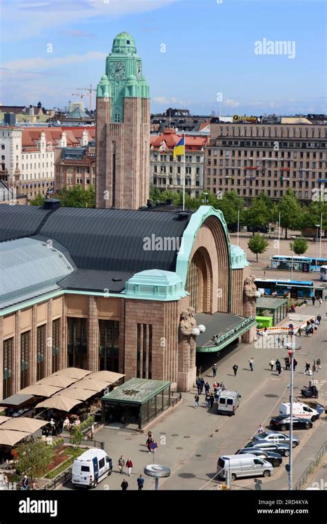 Helsinki Main railway station designed by architect Eliel Saarinen Stock Photo - Alamy