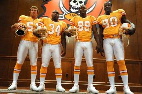 chris anderson: 2012 Tampa Bay Buccaneers new Nike Football Uniforms stayed away from creamsicle ...