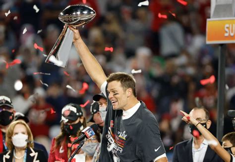 Tom Brady leva quinto MVP de Super Bowl e mostra que a NFL é do 12