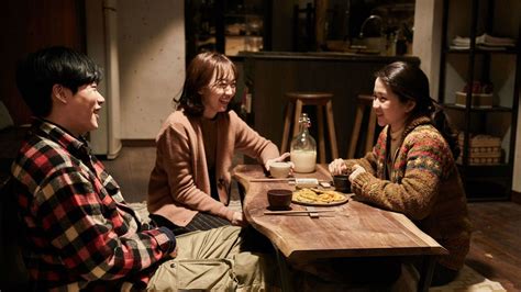 ‎Little Forest (2018) directed by Yim Soon-rye • Reviews, film + cast • Letterboxd