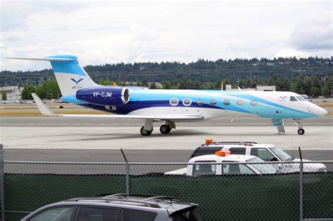 Aero Pacific Flightlines: Stunning G550 at Boeing Field