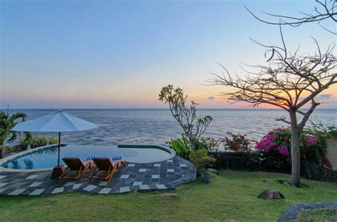 10 private infinity pool villas with amazing views in Bali for under $156