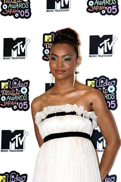 Who is Crystal Kay dating? Crystal Kay boyfriend, husband