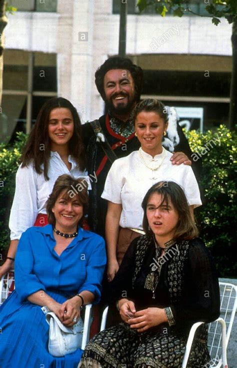 Luciano Pavarotti with his wife Adua Veroni and the three childs Cristina Giuliana Lorenza for ...