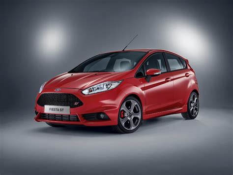 Pronto llegará el Ford Fiesta ST de 5 puertas: Practicidad y potencia en formato reducido - Motor.es