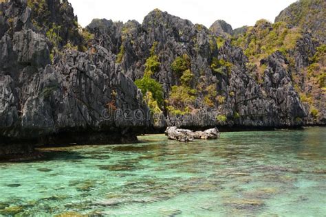 Snorkeling Spot in Miniloc Island. Bacuit Archipelago. El Nido. Palawan ...