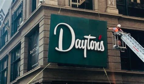 Iconic sign returns to the Dayton's building in Minneapolis - Bring Me ...