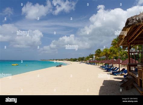 La Samanna beach Saint Martin / Sint Maarten Stock Photo - Alamy