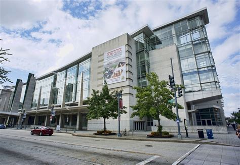 Washington Convention Center: Restaurants, Hotels & More