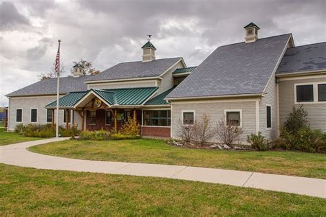 Ohio River Islands National Wildlife Refuge Visitor Center (Williamstown) - All You Need to Know ...