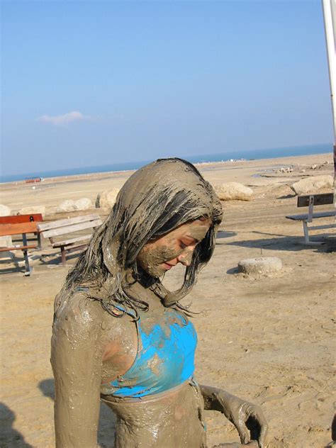 Dead Sea Mud - Travel Israel