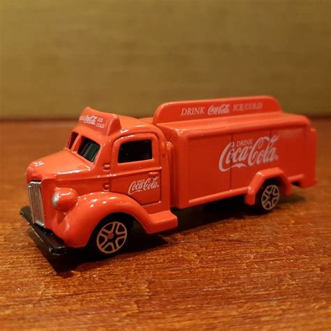 Coca Cola truck 1947, Vintage & Collectibles, Vintage Collectibles on Carousell