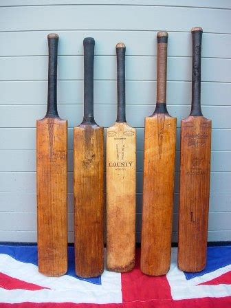 ANTIQUE WOODEN WILLOW CRICKET BAT