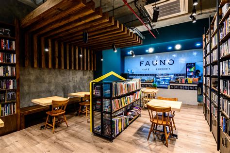 » FAUNO – BOOKSTORE AND COFFEE