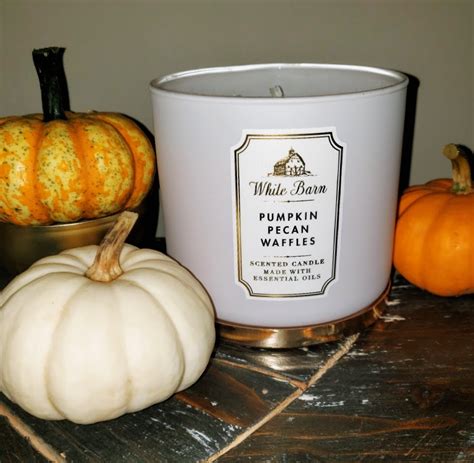 Best Fall Candles at Bath and Body Works - The Four Acre Farm