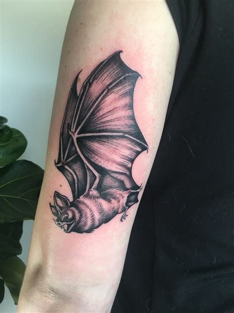 Blackwork Vampire Bat Tattoo | Bat tattoo, Bats tattoo design, Tattoos