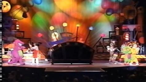 Barney's Big Surprise! Live On Stage (1998) - The Rainbow Song / Intermission Scene - YouTube