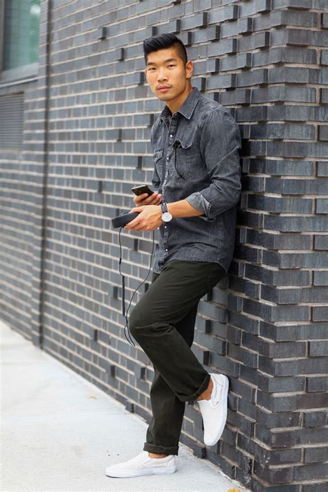 LEVITATE STYLE | Mens white vans, Slip on outfit, Vans outfit men