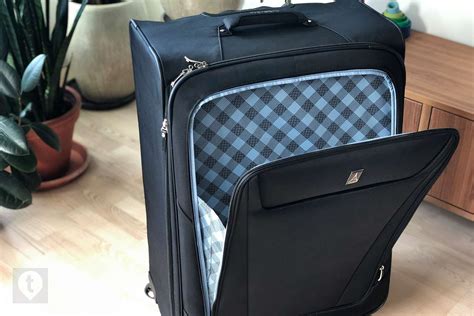 Travelpro Maxlite 5 Review: Supersized Luggage on a Budget