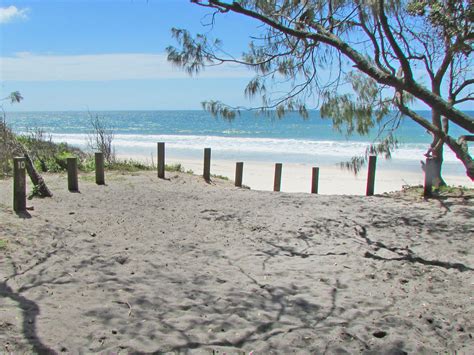 Ocean Beach camping area | Bribie Island National Park and Recreation ...