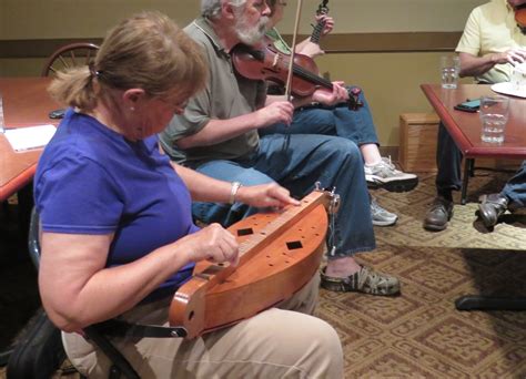 Galax-Style Dulcimer: Playing the Appalachian Dulcimer in DDD Tuning ...