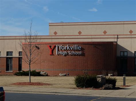 Yorkville High School Responds To Students' Racist Tweets | Yorkville, IL Patch