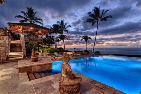 Hawaii Tropical Paradise Sold at Record Price! | Top Ten Real Estate Deals