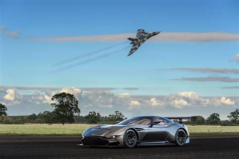 Aston Martin Vulcan Wallpapers - Wallpaper Cave