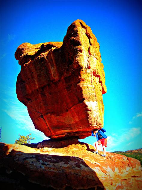 Balancing Rock - Jon Lander - copyright 2010 - at Garden of the Gods ...