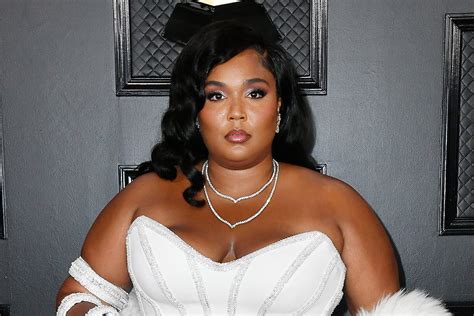 Lizzo Receives Backlash from Fans over Smoothie Detox Diet - The ...