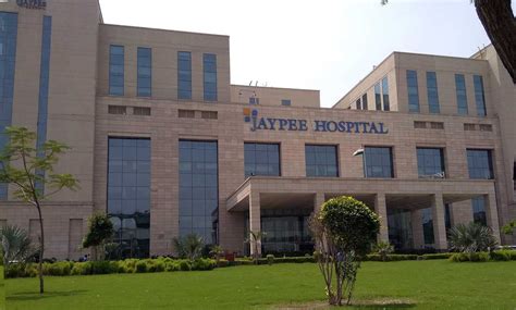 Jaypee Hospital Noida Doctors List 2024, List of Top Doctors in Jaypee ...