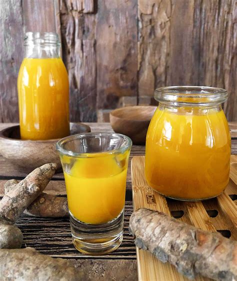 Jamu Kunyit Asam: Turmeric & Tamarind Herbal Drink (Vegan) - Cook Me Indonesian