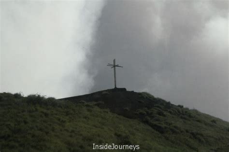 Up Close to Nicaragua's Masaya Volcano - InsideJourneys