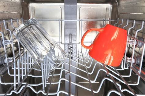 Ever Wonder What a Dishwasher Looks Like During a Cycle? | Nawara Brothers Home Store