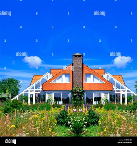 Modern Family House with conservatory Stock Photo - Alamy