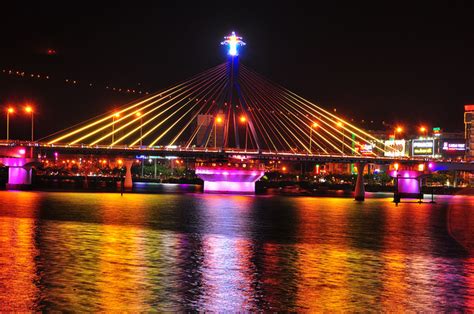 Hàn River Bridge, Đà Nẵng, Vietnam Tourist Information