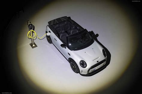 2023 MINI Cooper SE Convertible White Silver - Stunning HD Photos ...