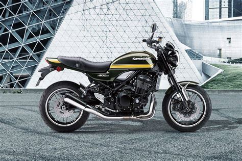 Kawasaki Z900RS 2022 Images - Check out design & styling | OTO