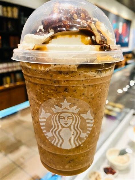 You Can Get A Ferrero Rocher Frappuccino From Starbucks That Tastes ...