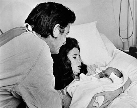 Johnny Cash's 80th Birthday: Rare and Unpublished Photos of the Country ...